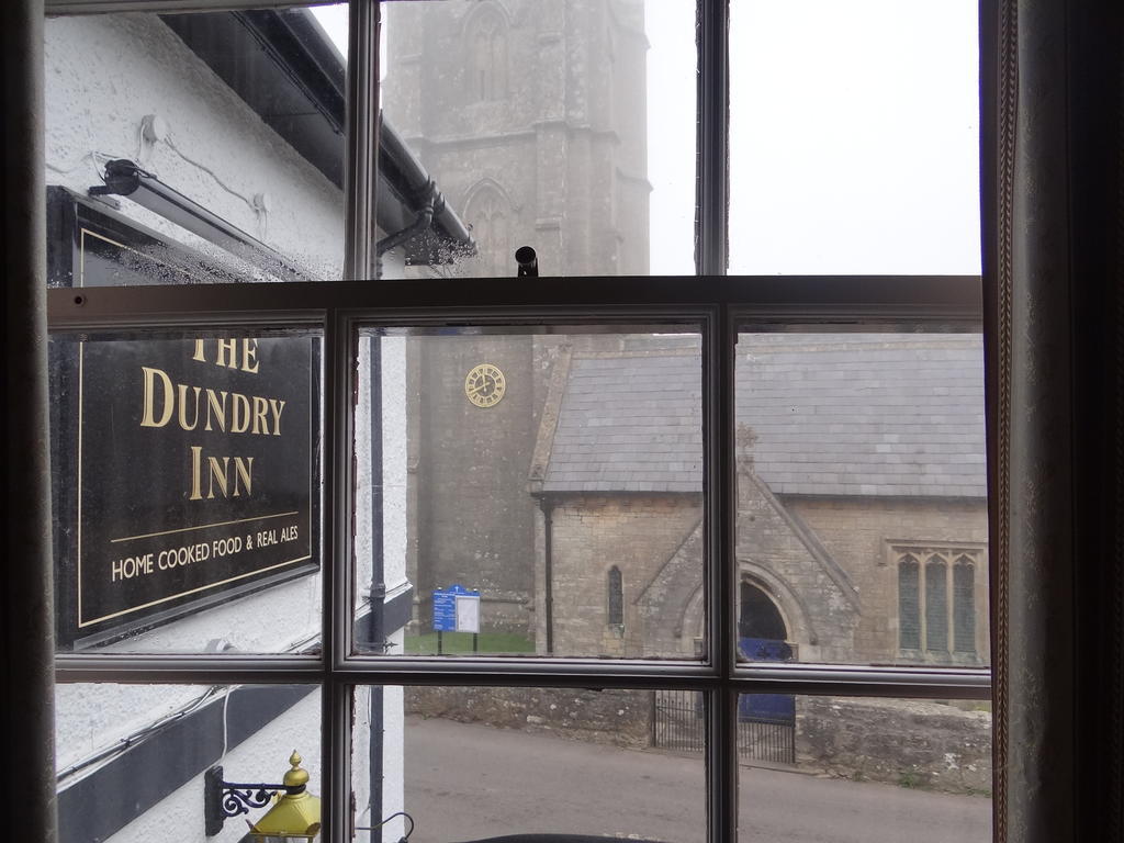 The Dundry Inn Winford Camera foto